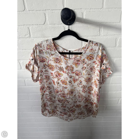 Top Short Sleeve By Maurices In Cream & Pink, Size: S