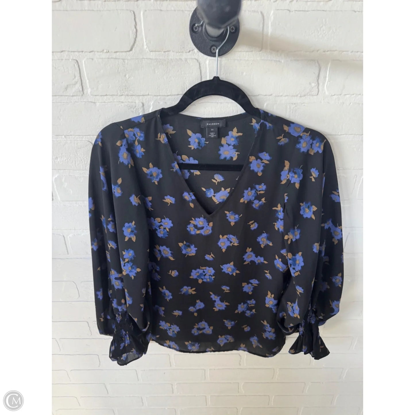 Top Long Sleeve By Halogen In Black & Blue, Size: Xs