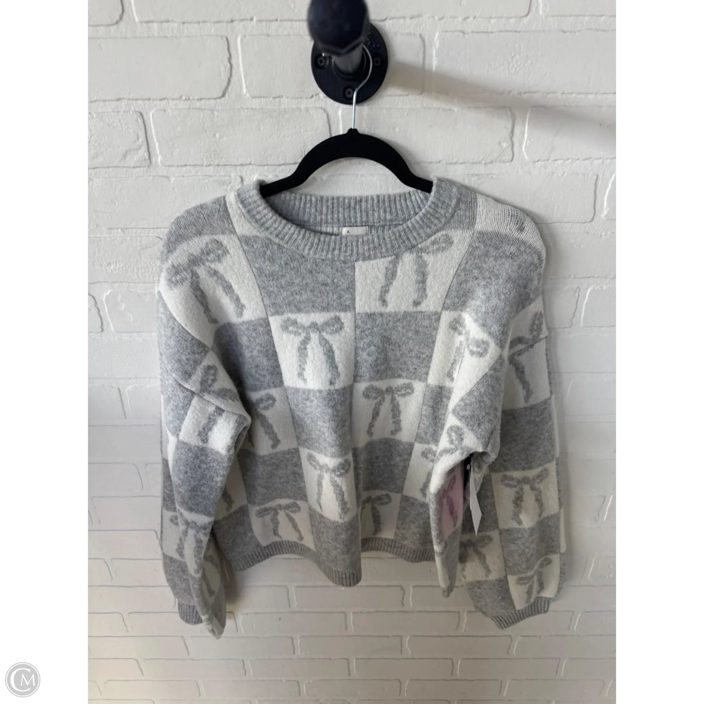 Sweater By A New Day In Grey & White, Size: M