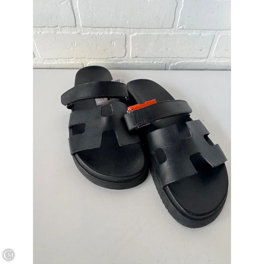 Sandals Flats By Steve Madden In Black, Size: 8.5