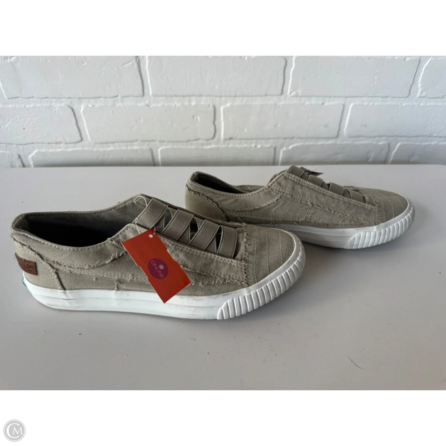 Shoes Flats By Blowfish In Green, Size: 7.5