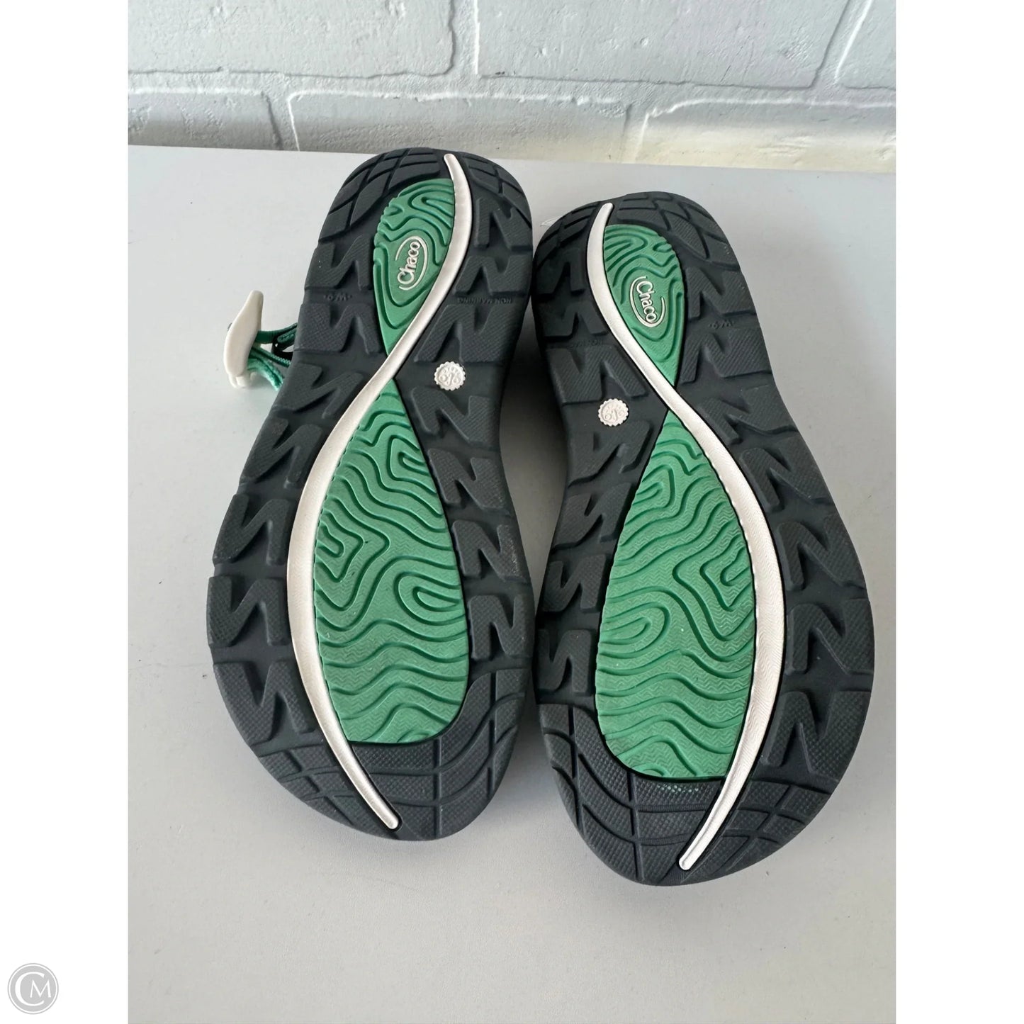 Sandals Flats By Chacos In Green & White, Size: 9