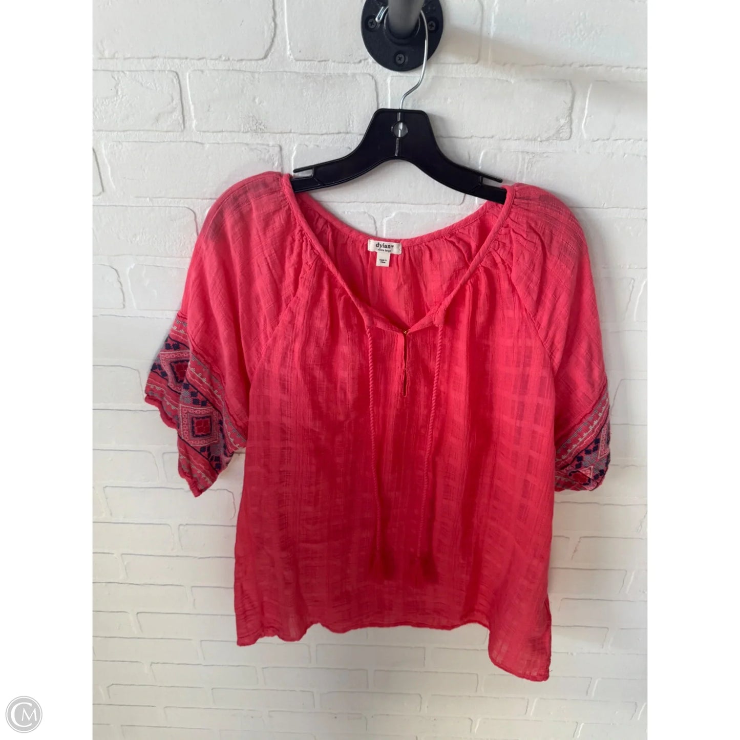 Top Short Sleeve By Dylan In Coral, Size: Xl