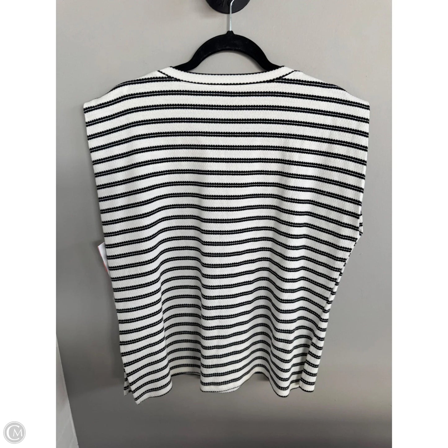 Top Sleeveless By Entro In Black & White, Size: M