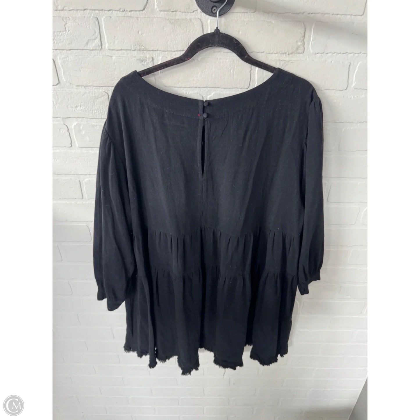 Tunic 3/4 Sleeve By Umgee In Black, Size: 1x