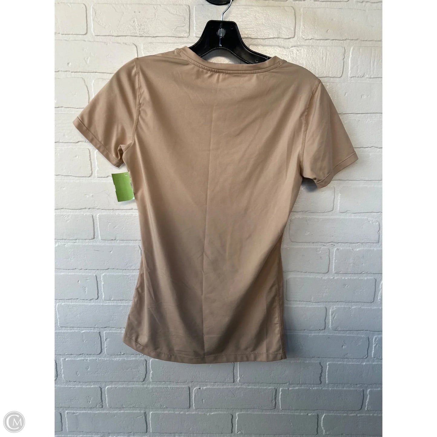 Top Short Sleeve Basic By Clothes Mentor In Tan, Size: S