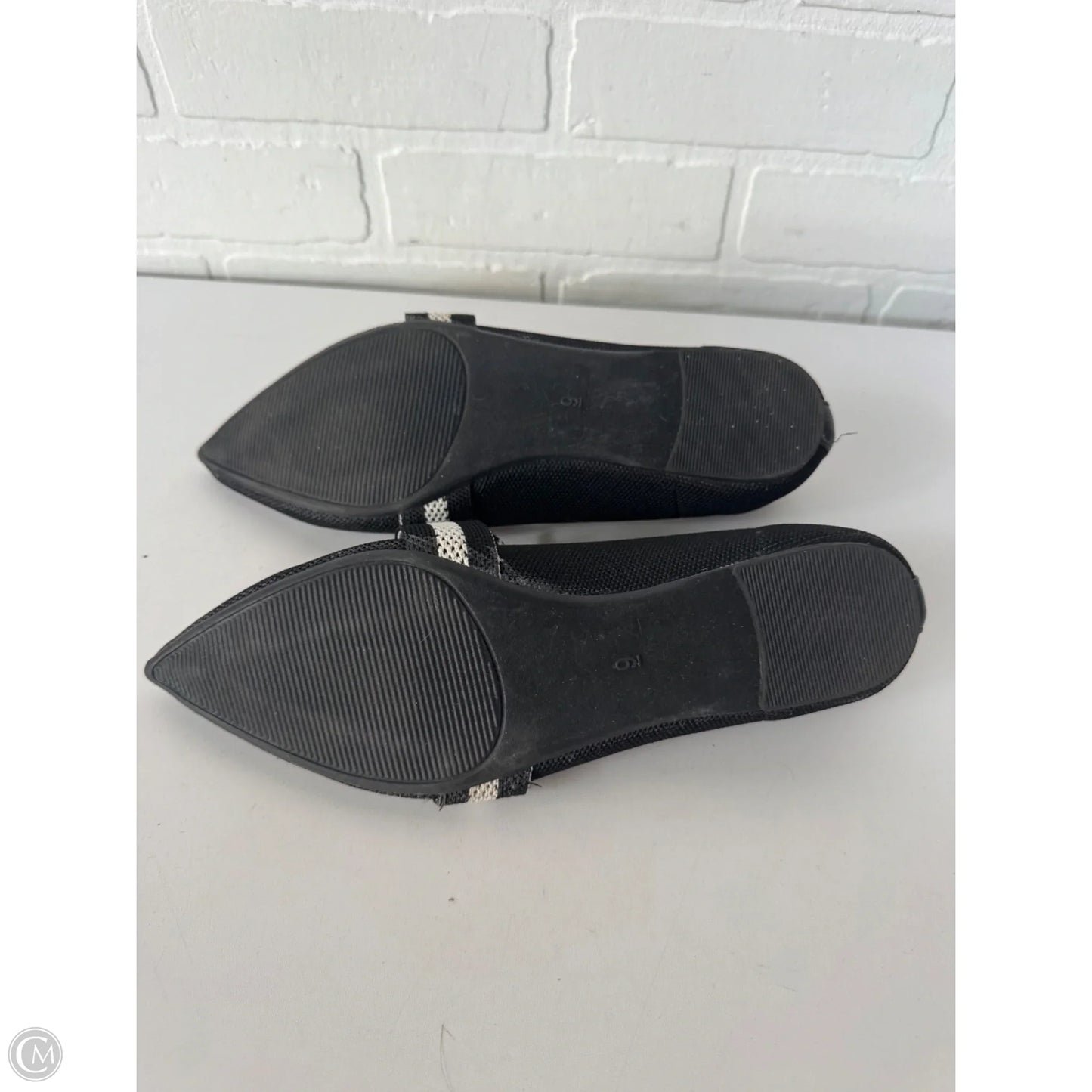 Shoes Flats By Tahari In Black & White, Size: 9