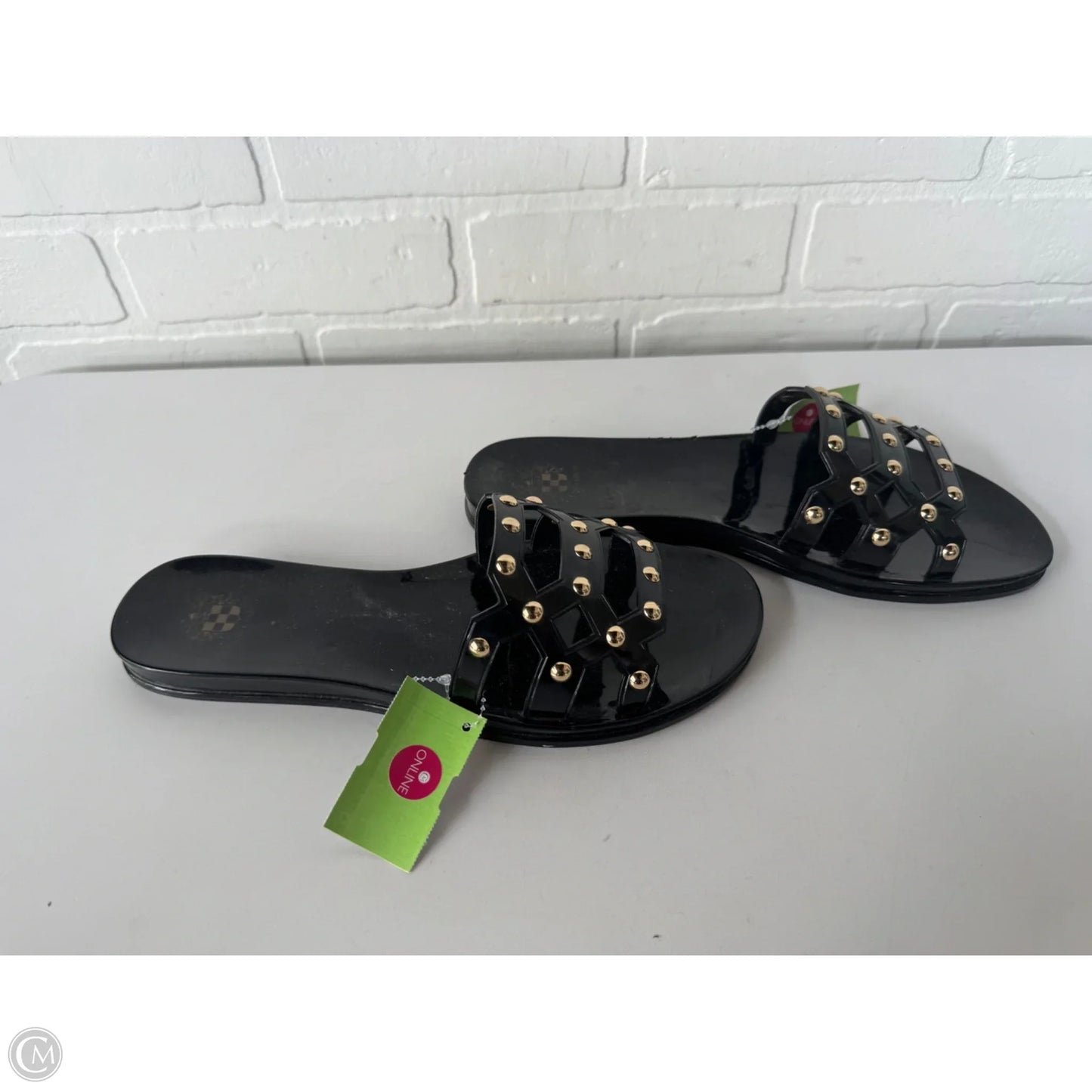 Sandals Flats By Vince Camuto In Black & Gold, Size: 9