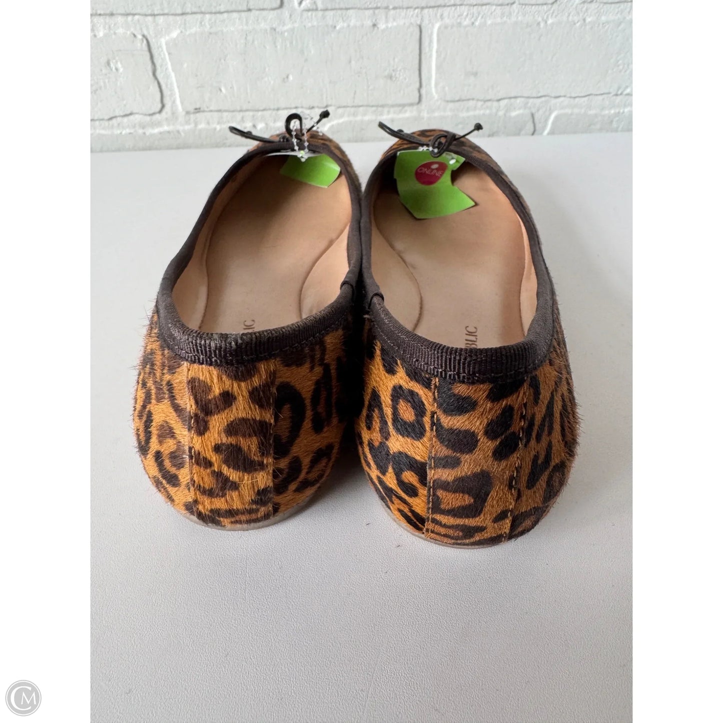 Shoes Flats By Banana Republic In Brown, Size: 7.5