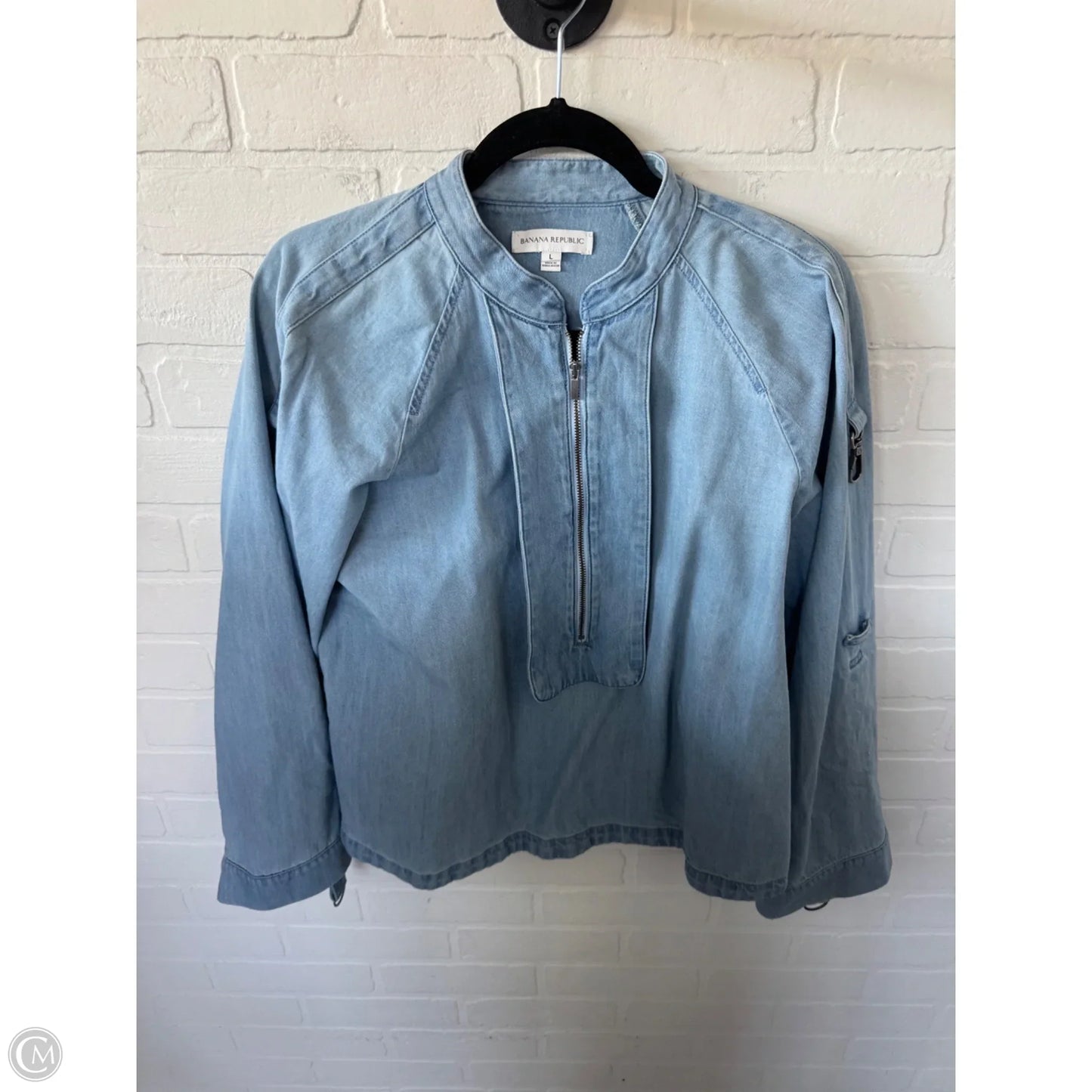Top Long Sleeve By Banana Republic In Blue Denim, Size: L