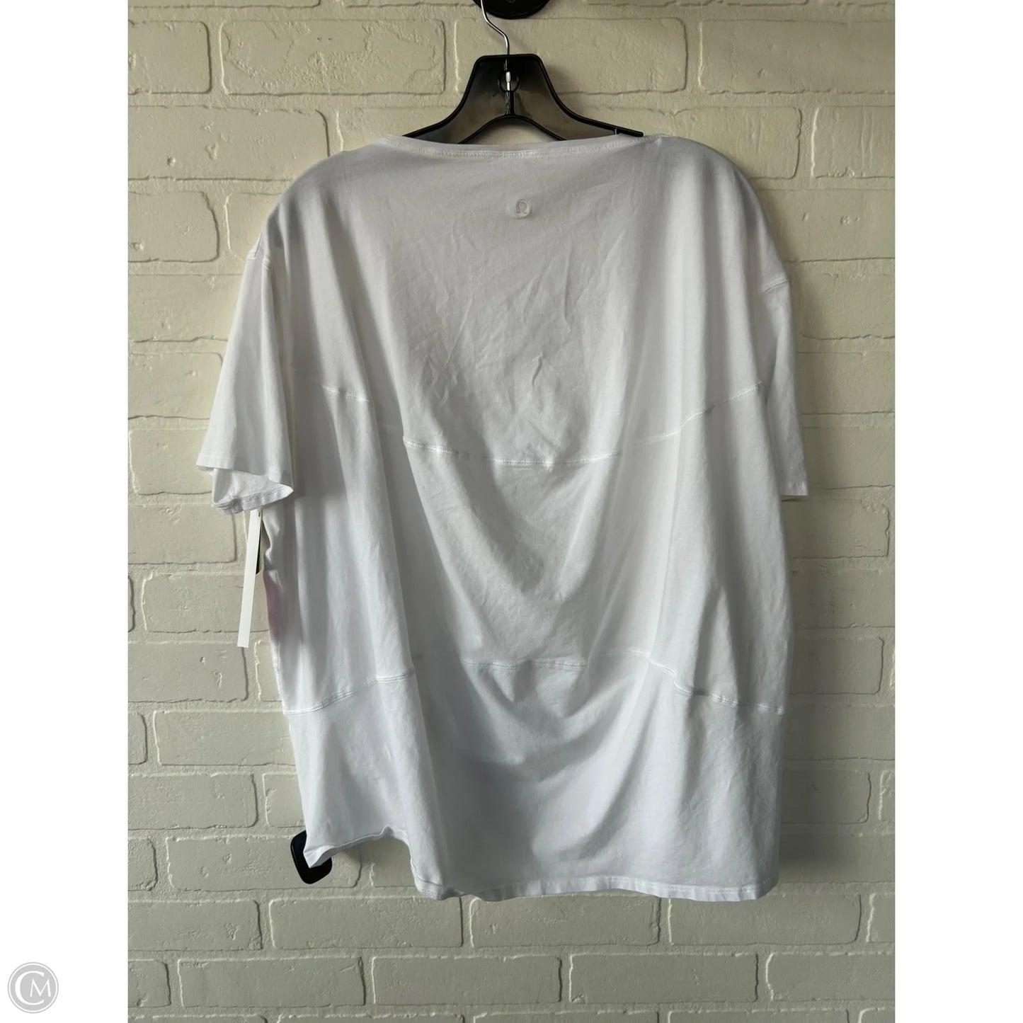Athletic Top Short Sleeve By Lululemon In White, Size: Xl