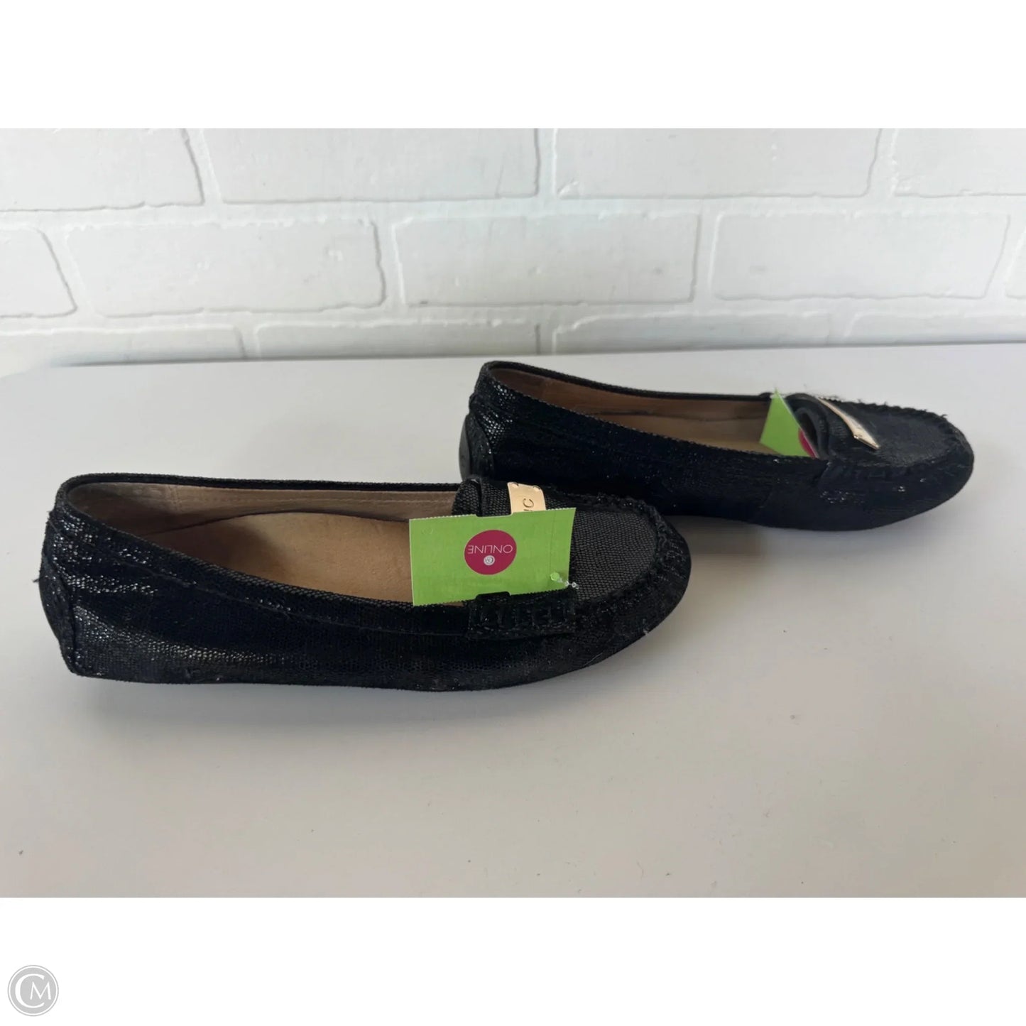 Shoes Flats By Vionic In Black, Size: 5