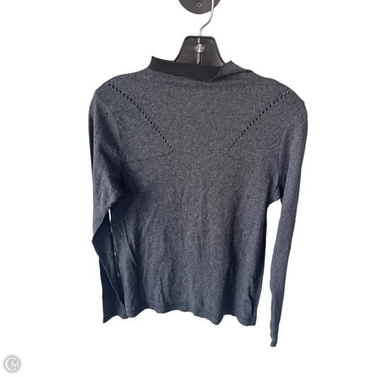 Athletic Top Long Sleeve Collar By Puma In Grey, Size: M