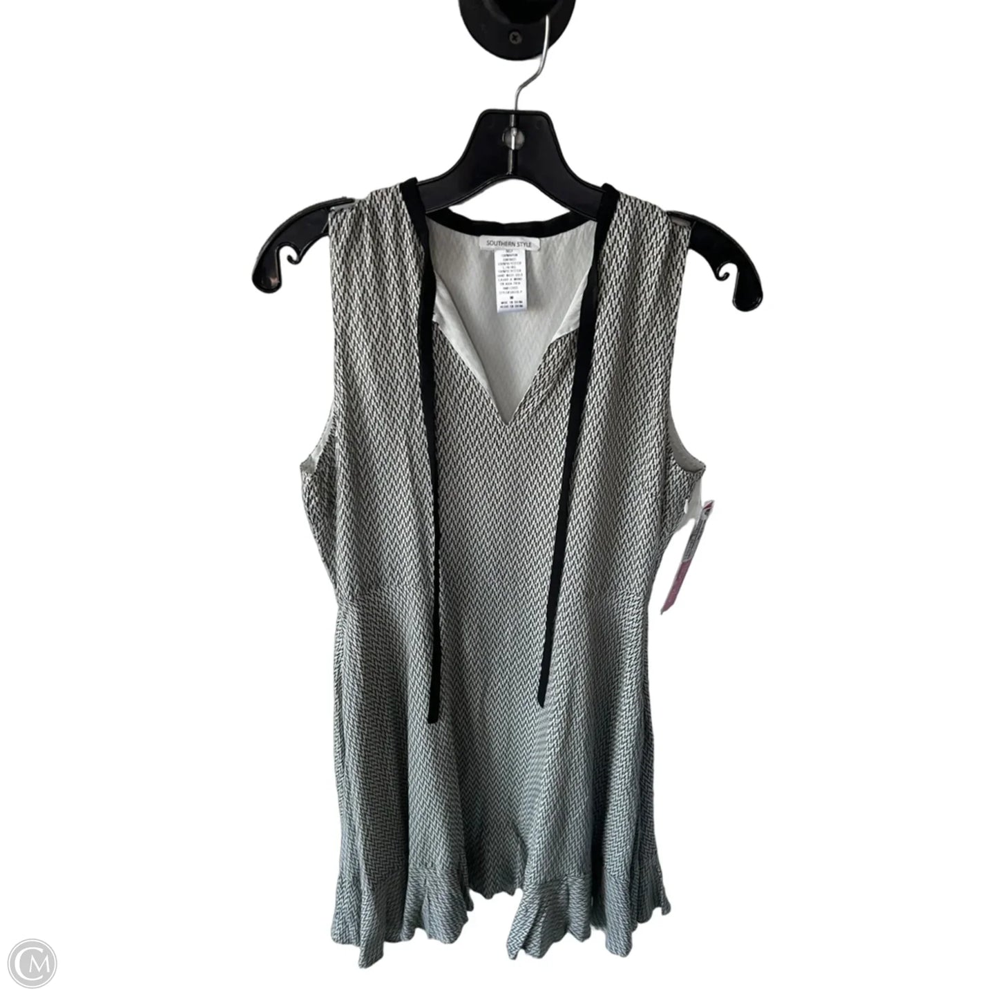 Dress Casual Short By Cmc In Black & White, Size: M