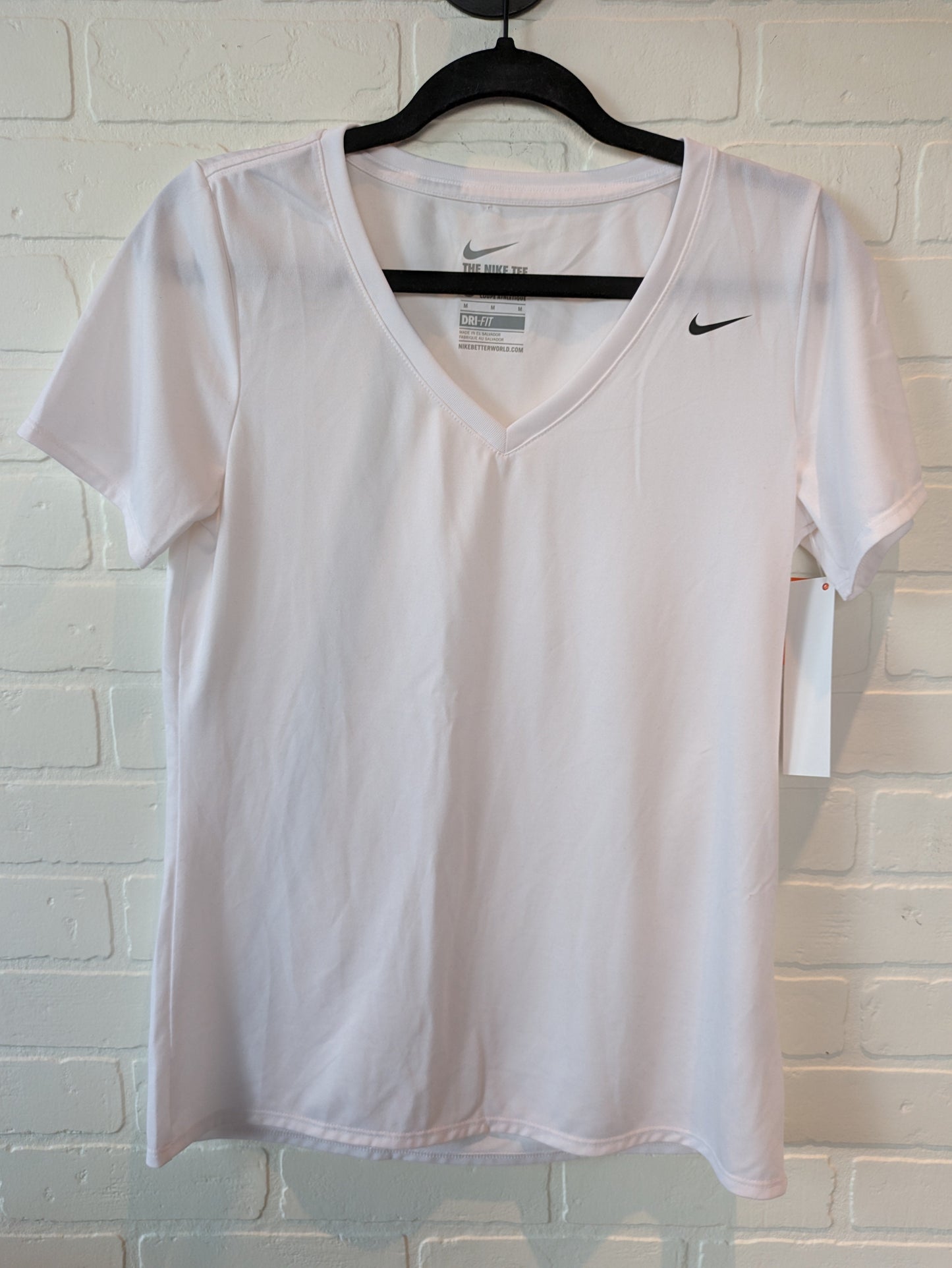 White Athletic Top Short Sleeve Nike Apparel, Size M