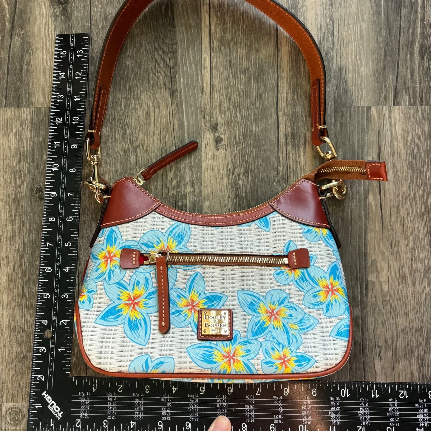 Crossbody Designer By Dooney And Bourke, Size: Medium