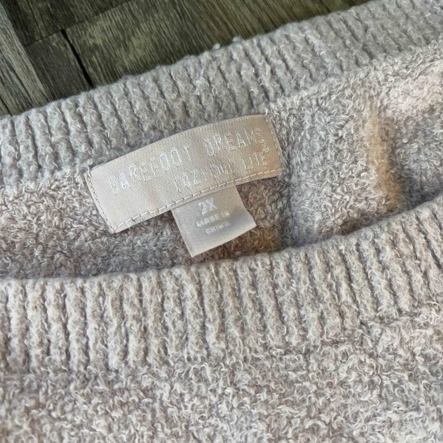 Sweater By Barefoot Dreams In Pink, Size: 2x