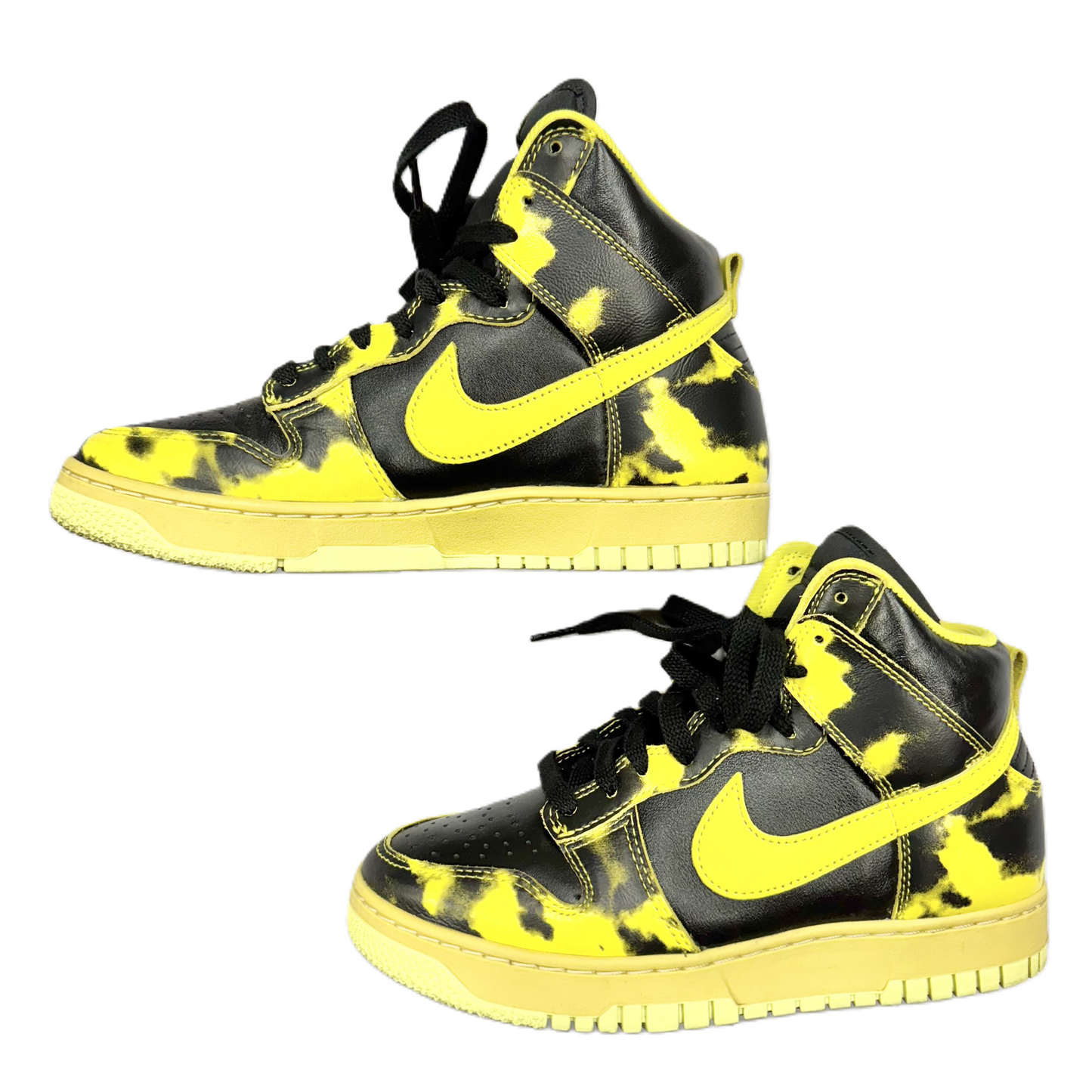 Shoes Sneakers By Nike In Black & Yellow, Size: 8