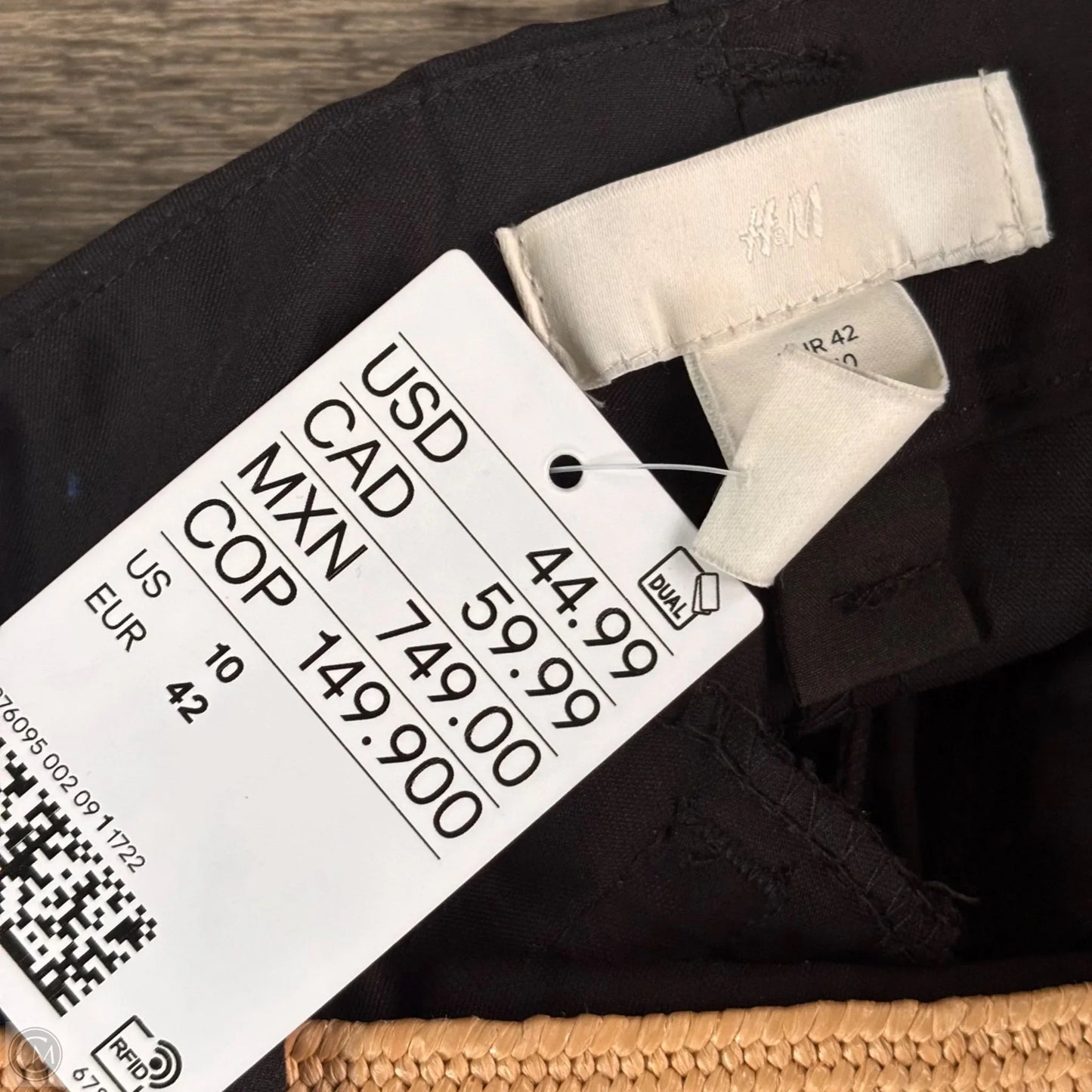 Pants Dress By H&m In Black, Size: 10