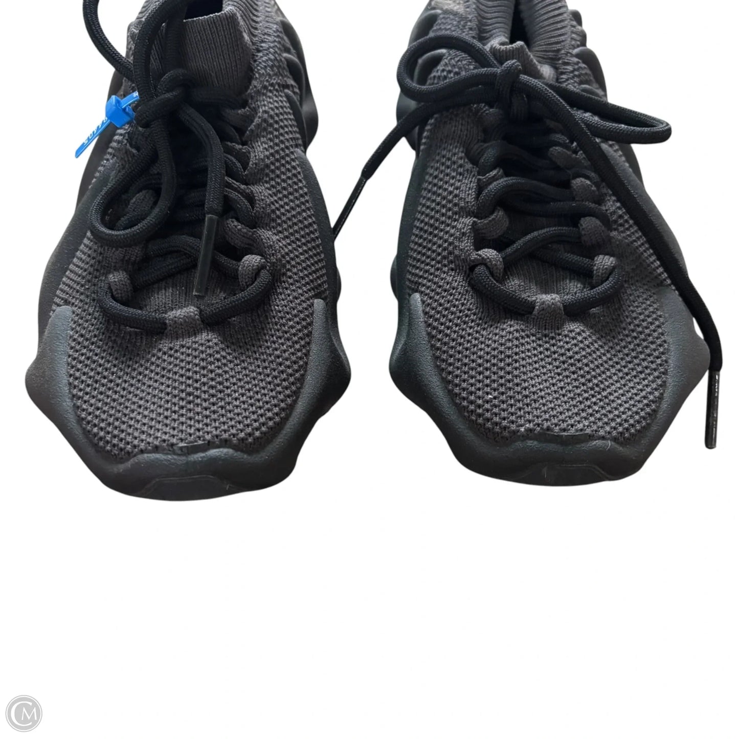Shoes Luxury Designer By Yeezy In Black, Size: 7