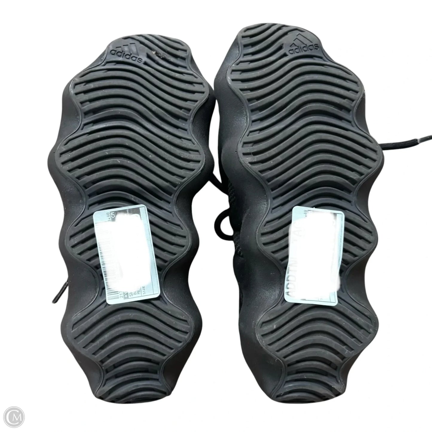 Shoes Luxury Designer By Yeezy In Black, Size: 7