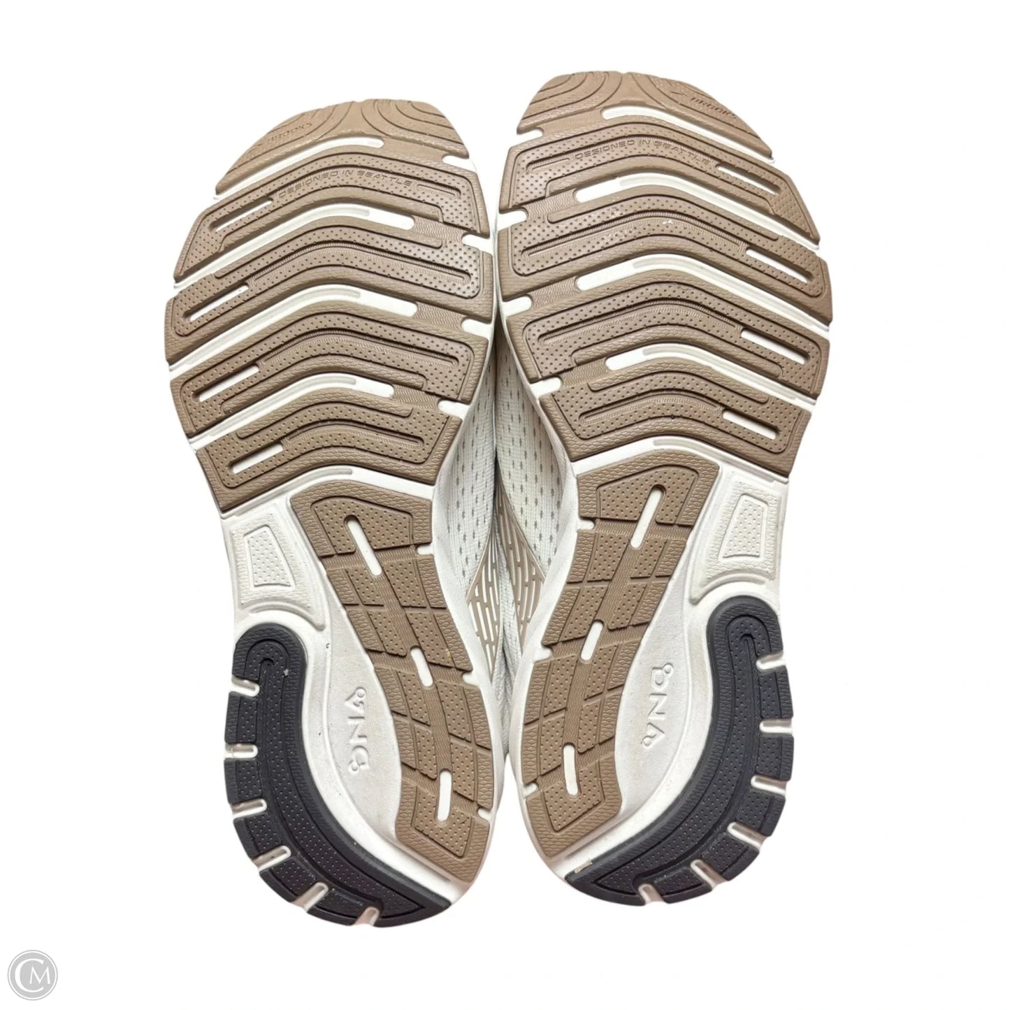 Shoes Athletic By Brooks In Tan & White, Size: 9