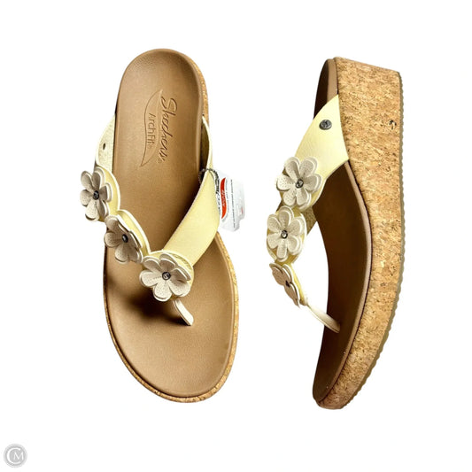 Sandals Heels Wedge By Skechers In Cream, Size: 10