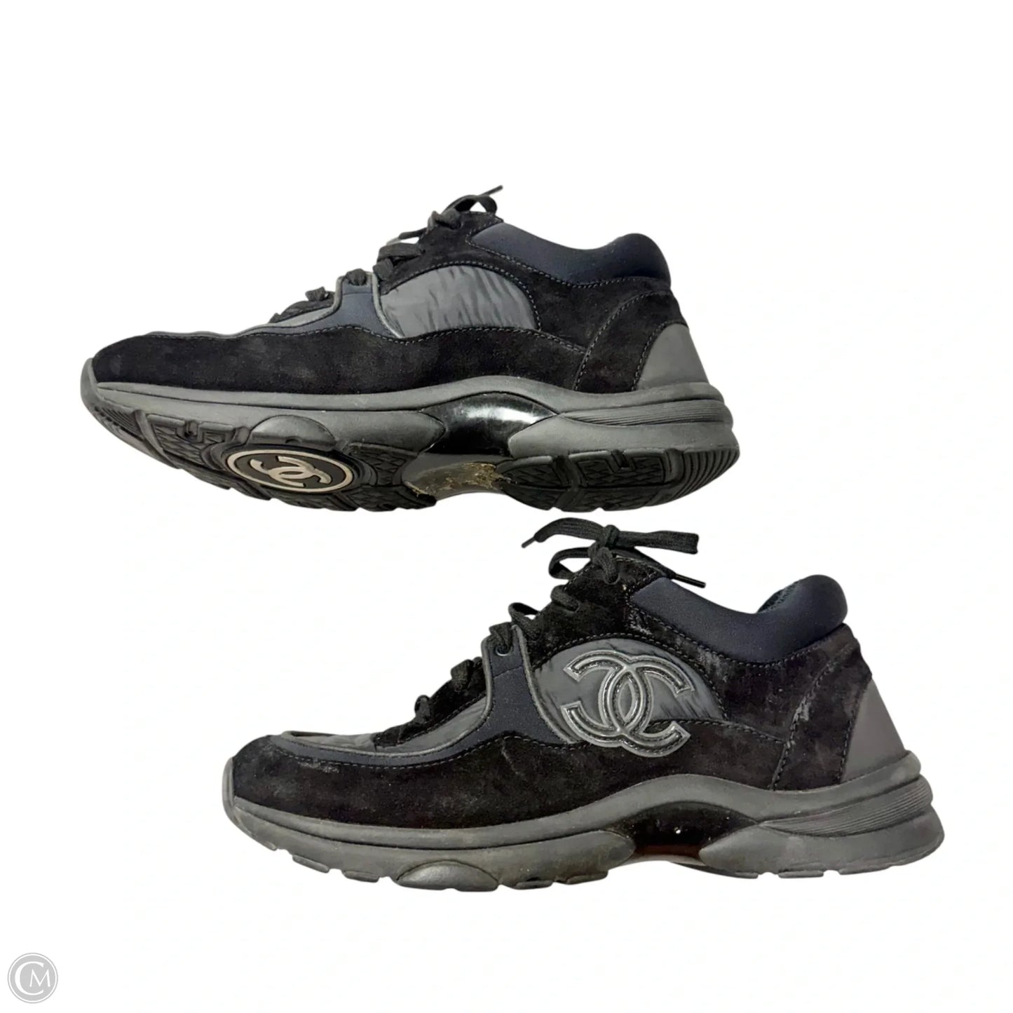Shoes Luxury Designer By Chanel In Black, Size: 10.5