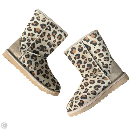 Boots Designer By Ugg In Black & Brown, Size: 8