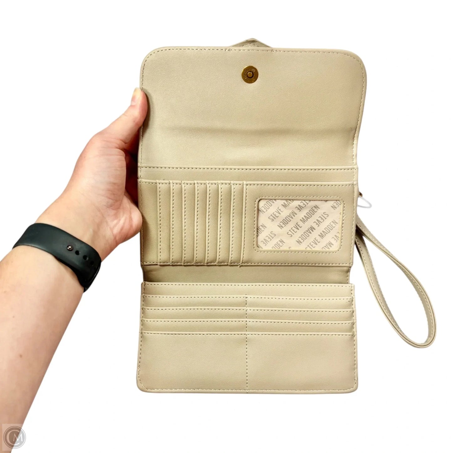 Wristlet By Steve Madden, Size: Medium