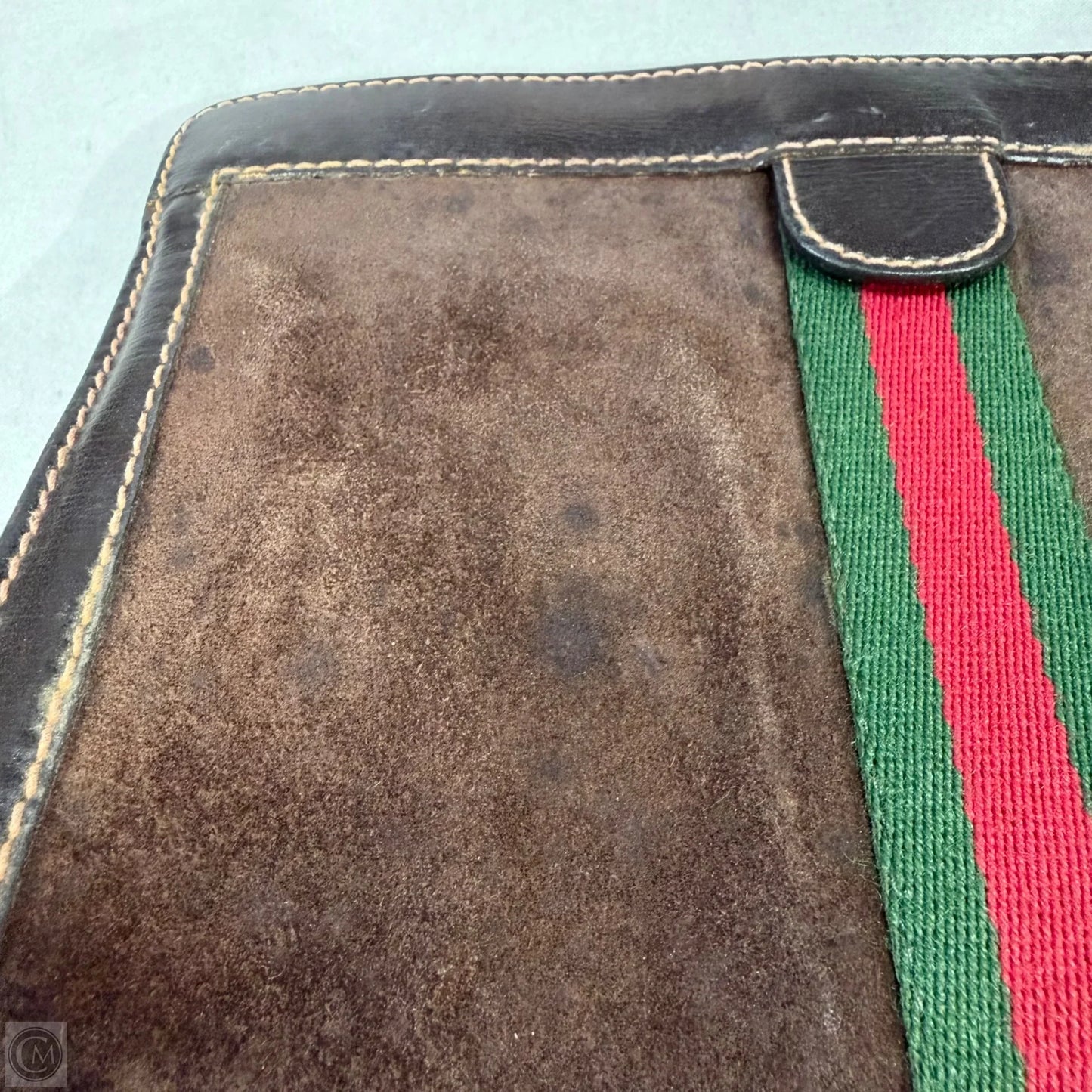 Clutch Luxury Designer By Gucci, Size: Small