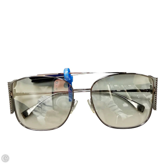 Sunglasses Luxury Designer By Fendi