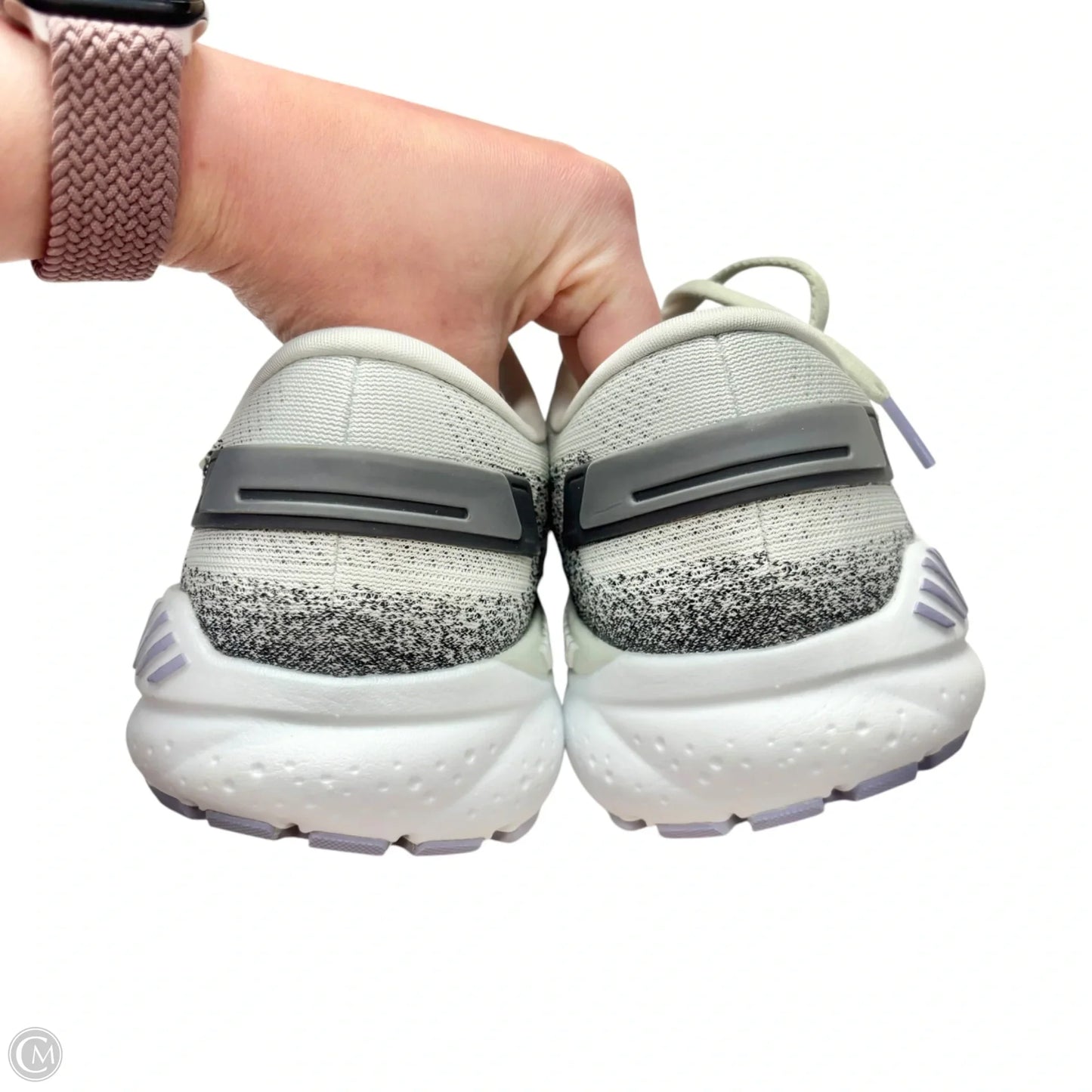 Shoes Athletic By Brooks In Grey, Size: 11.5