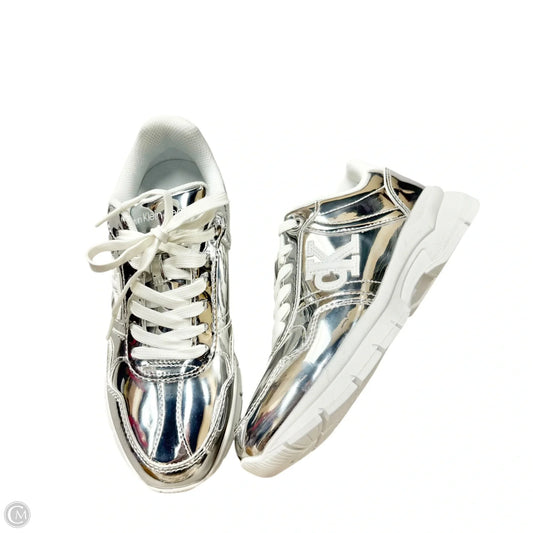 Shoes Sneakers By Calvin Klein In Silver, Size: 6
