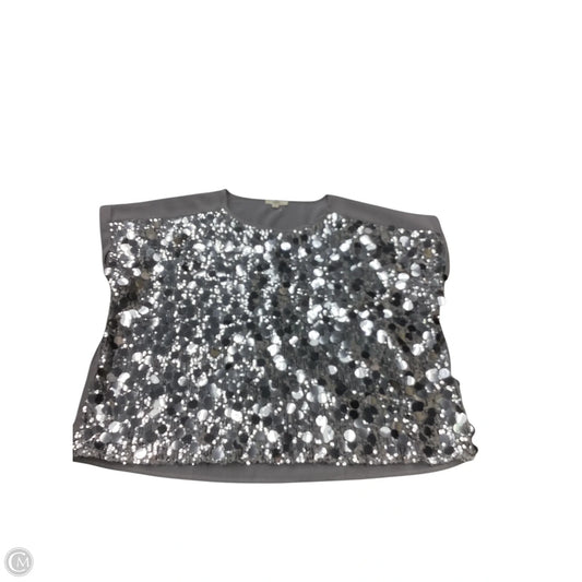 Top Short Sleeve By Entro In Silver, Size: L