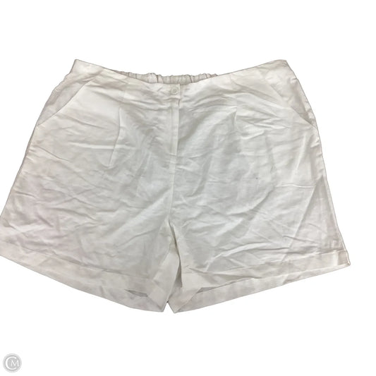 Shorts By Venus In White, Size: 22
