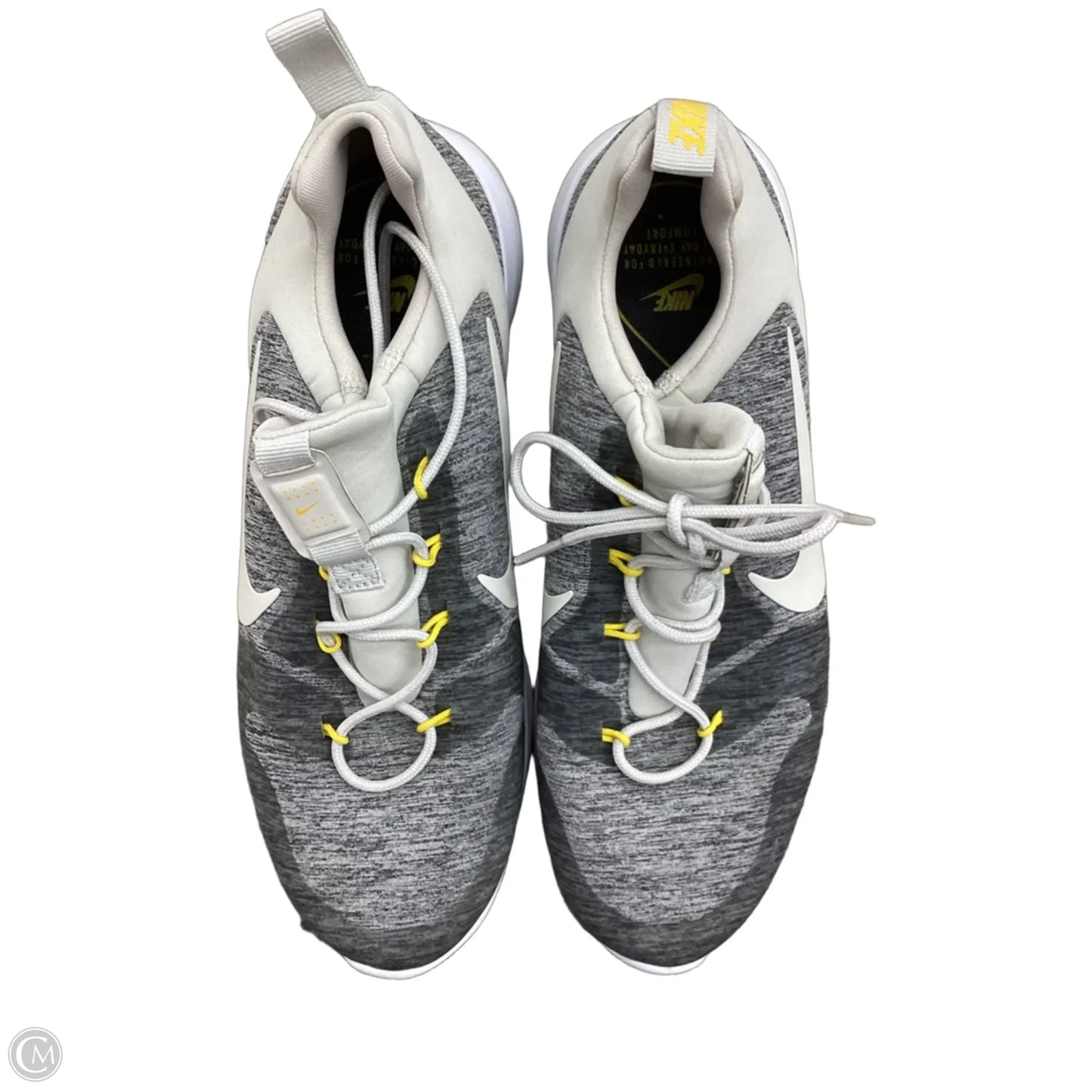 Shoes Athletic By Nike In Cream & Grey, Size: 9.5