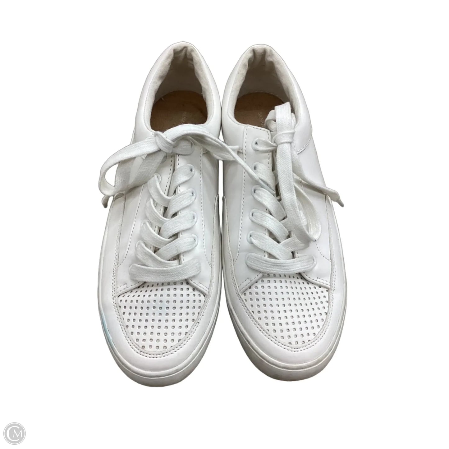 Shoes Sneakers By Banana Republic In White, Size: 7