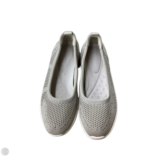 Shoes Flats By Easy Spirit In Grey, Size: 7