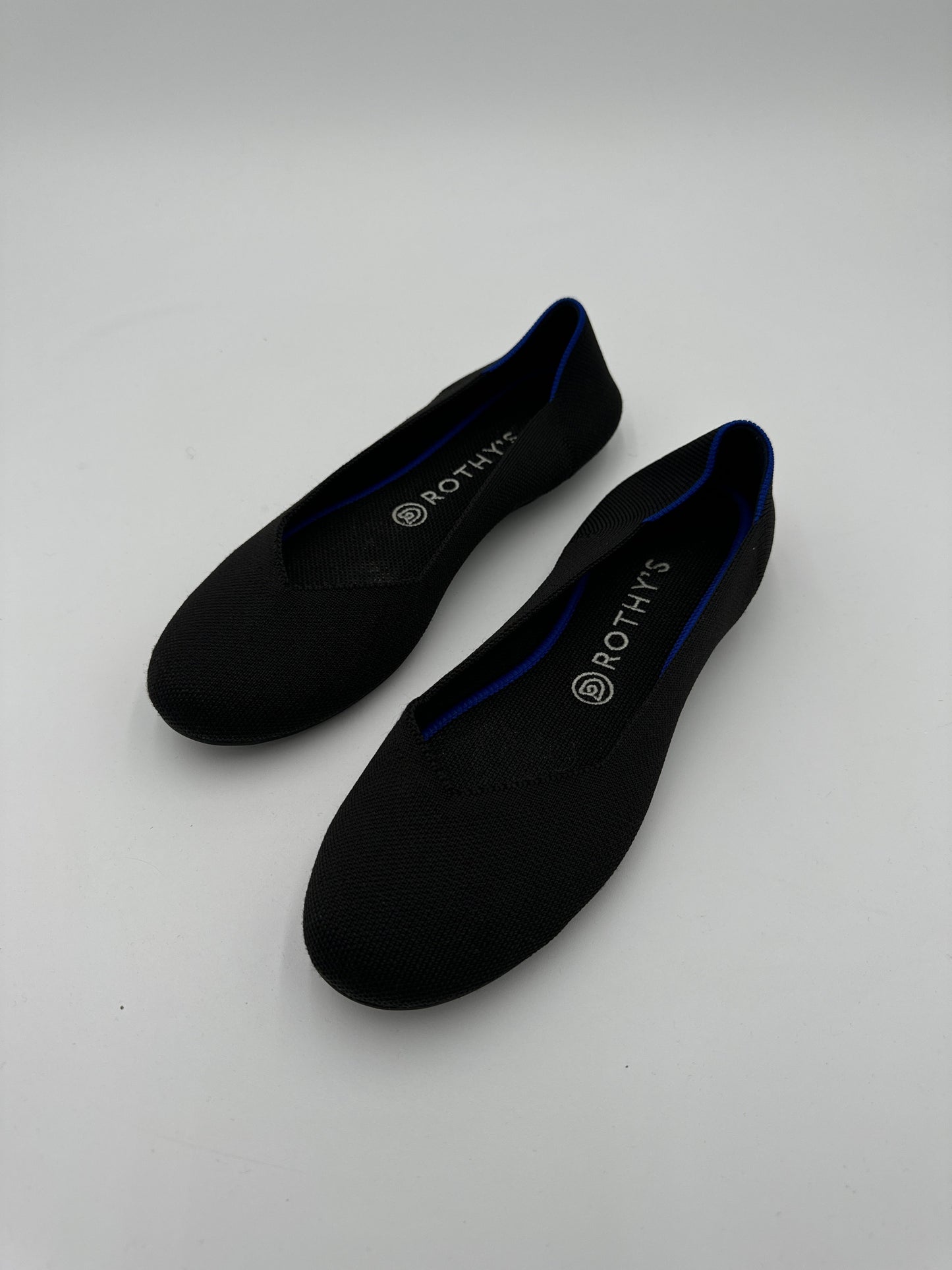 Shoes Flats By Rothys In Black, Size: 9.5