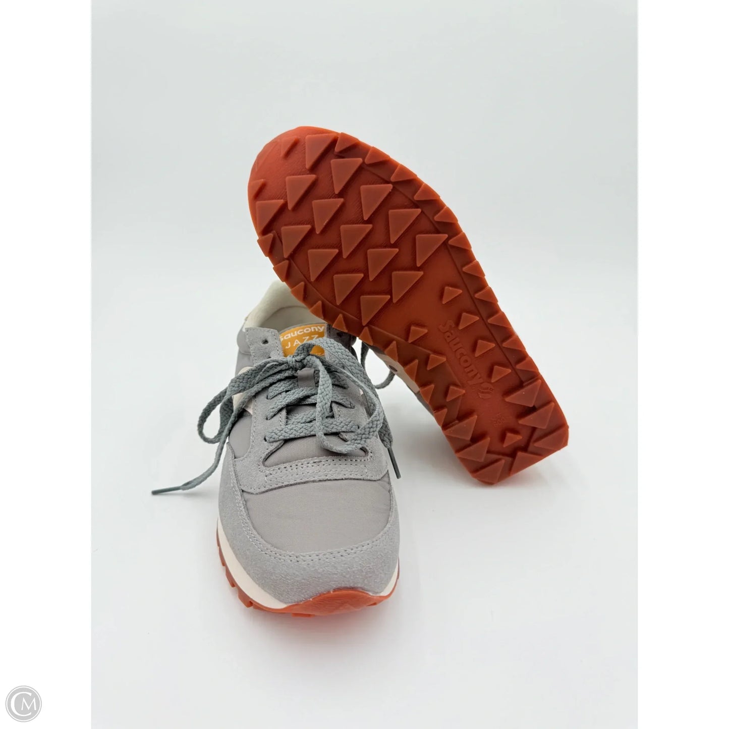 Shoes Sneakers By Saucony In Grey & Yellow, Size: Men’s 7