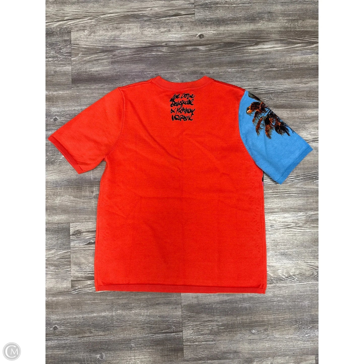 Top Short Sleeve By Desigual In Red, Size: L