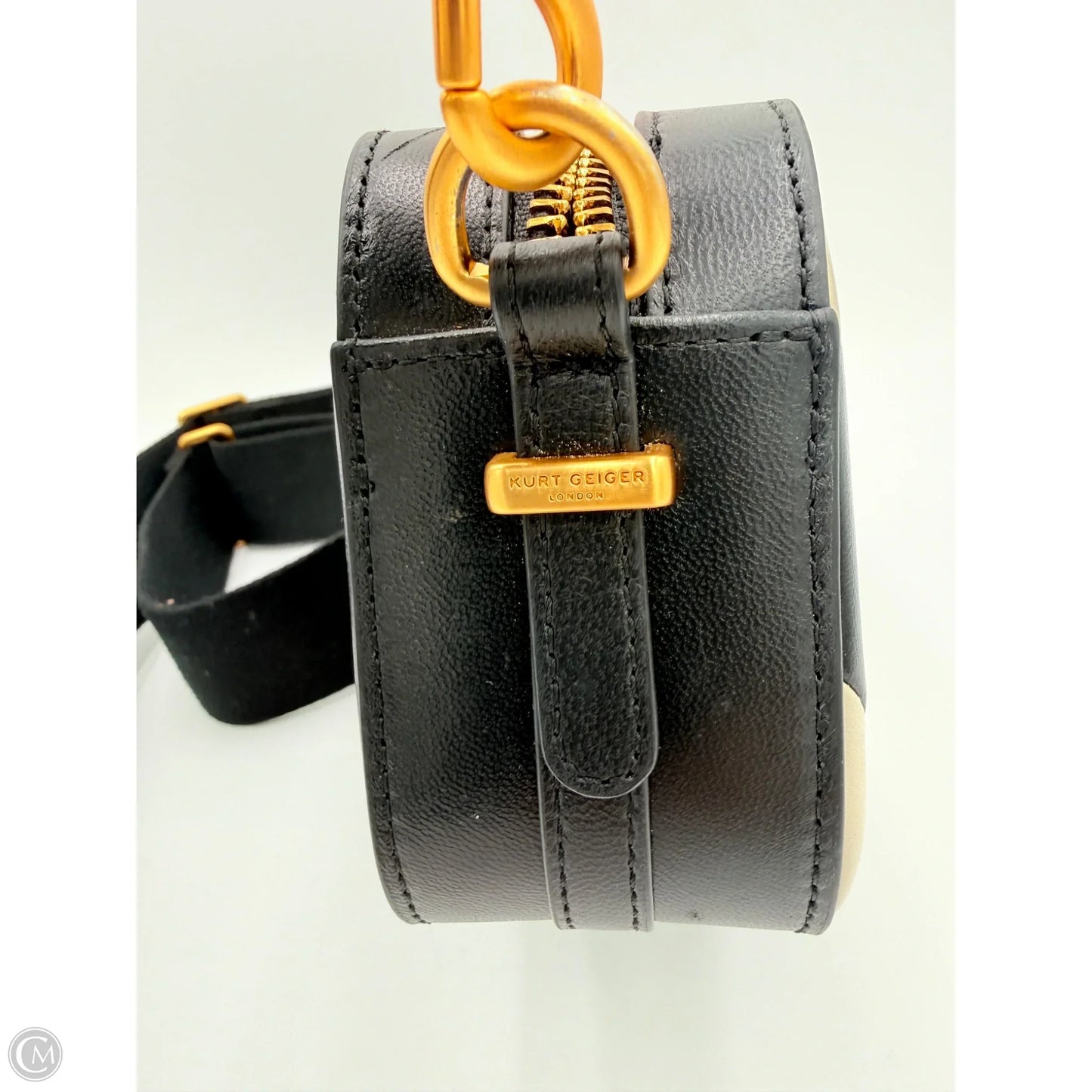Crossbody Designer By Kurt Geiger, Size: Small