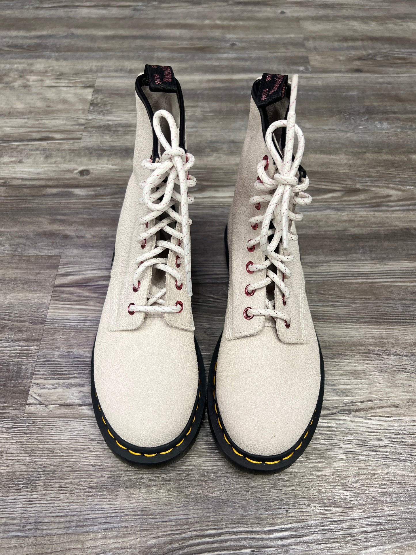 White Boots Combat Dr Martens, Size 7