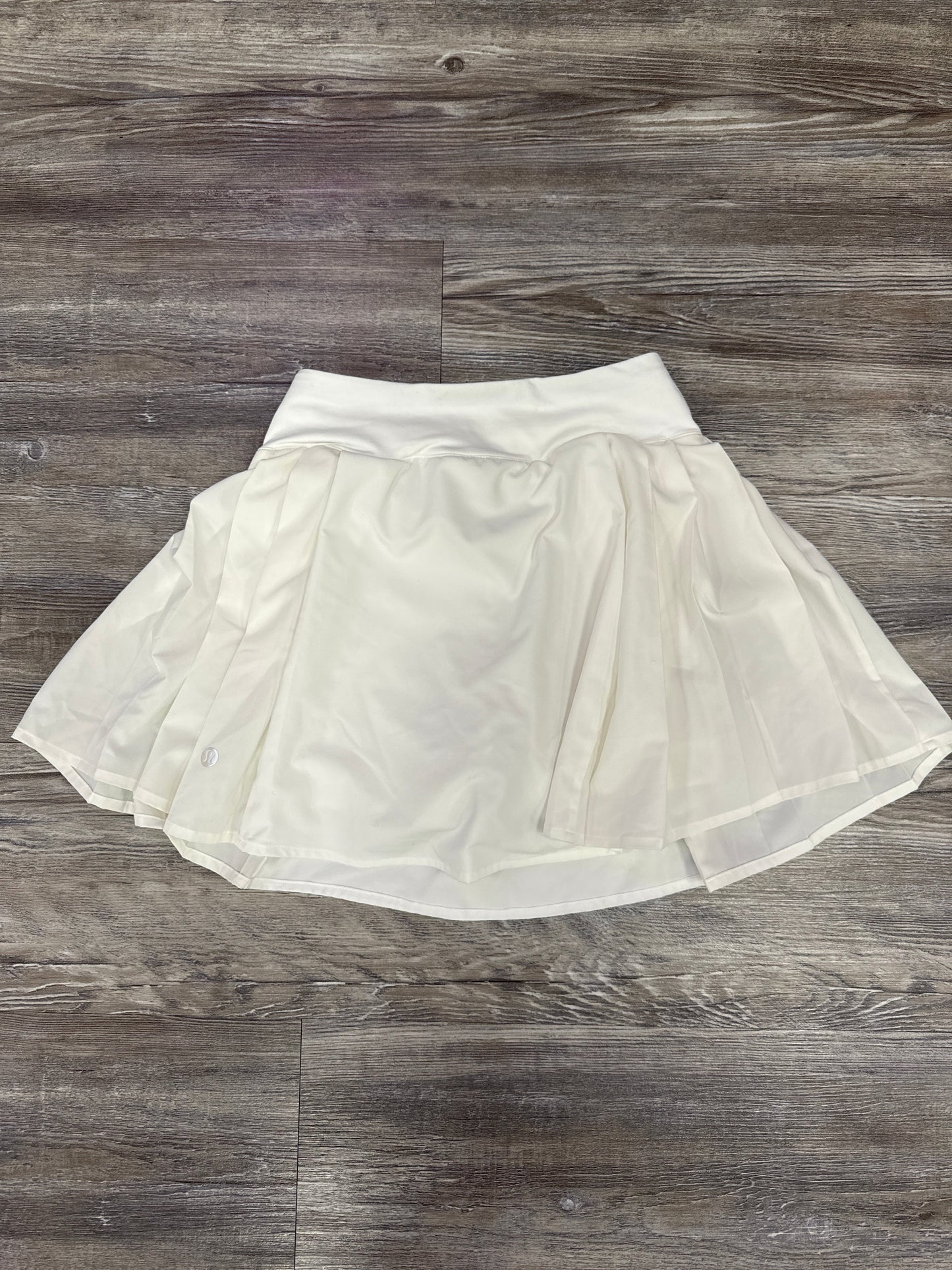 Athletic Skort By Lululemon In White, Size: 0