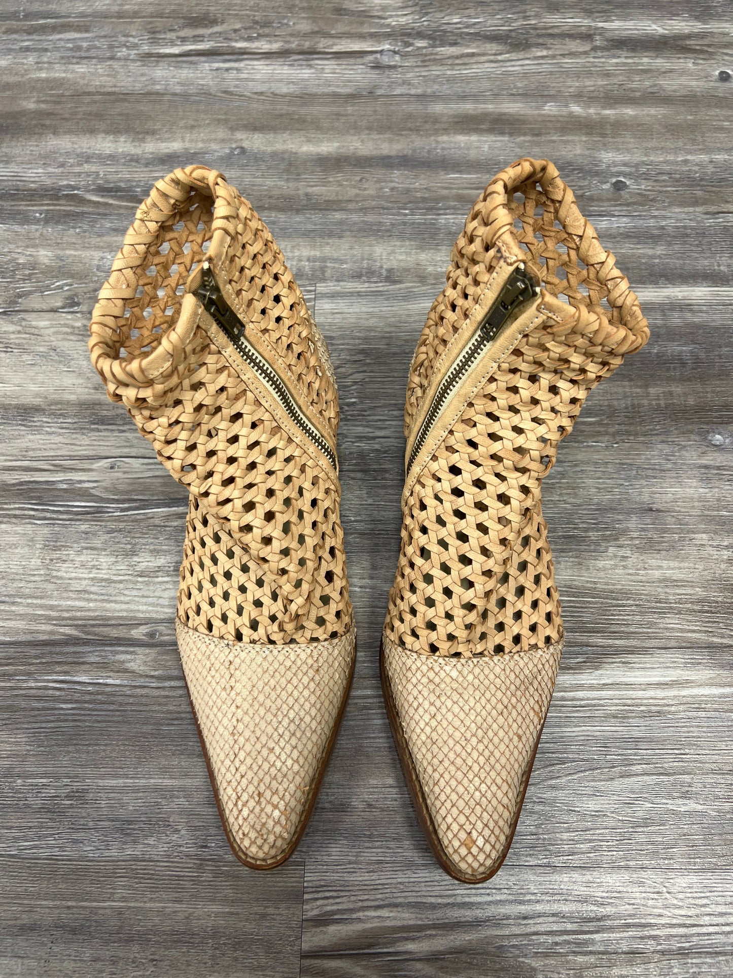 Tan Shoes Heels Block Free People, Size 8.5