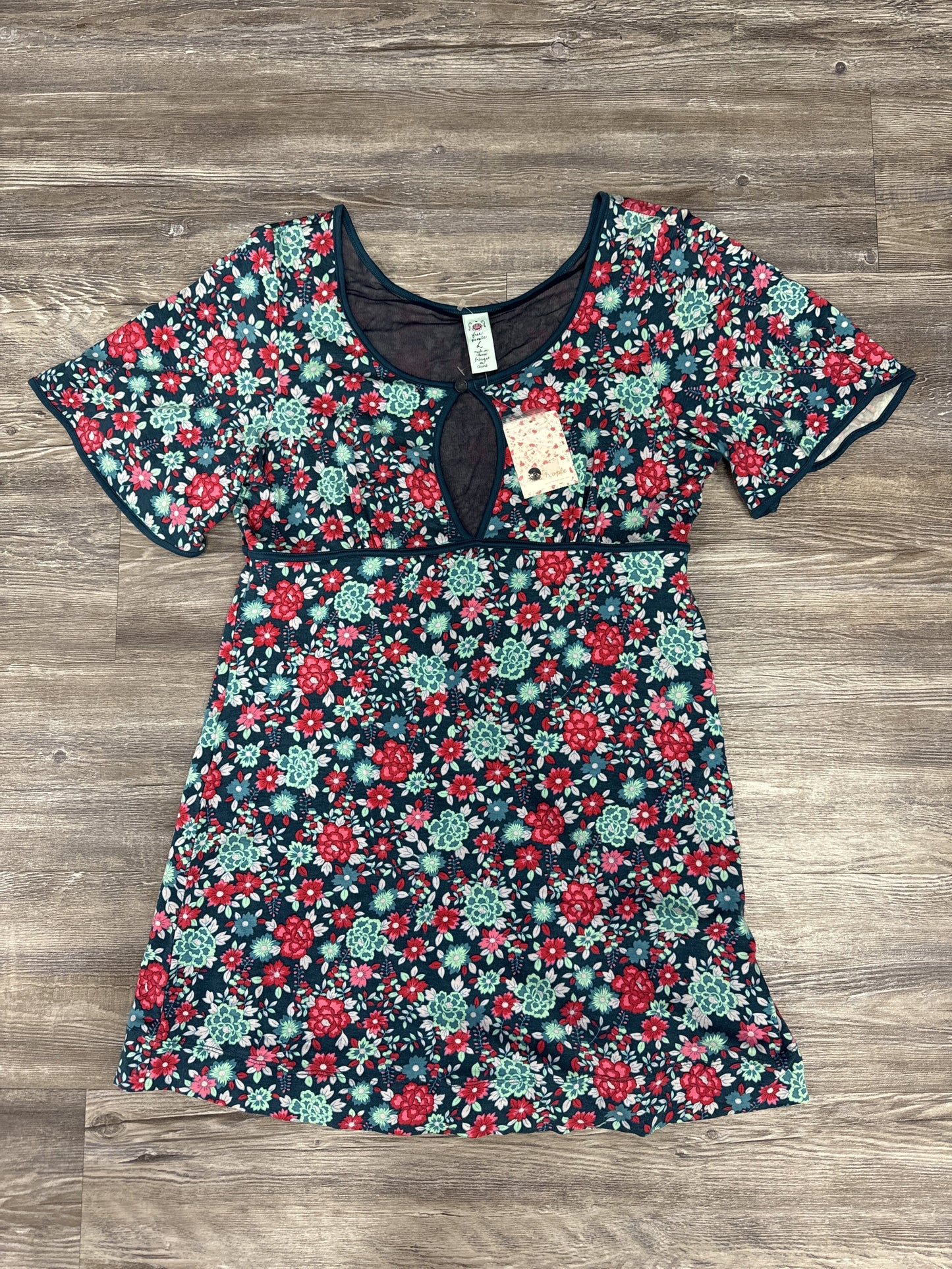 Dress Casual Short By Free People  Size: L