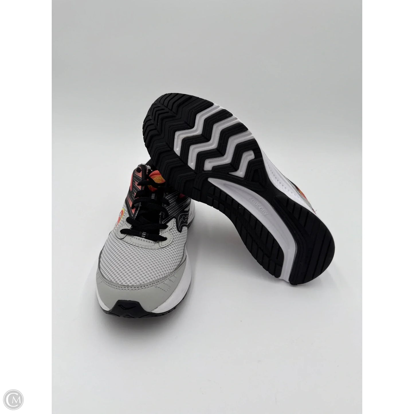 Shoes Athletic By Saucony In Grey & Orange, Size: 9.5