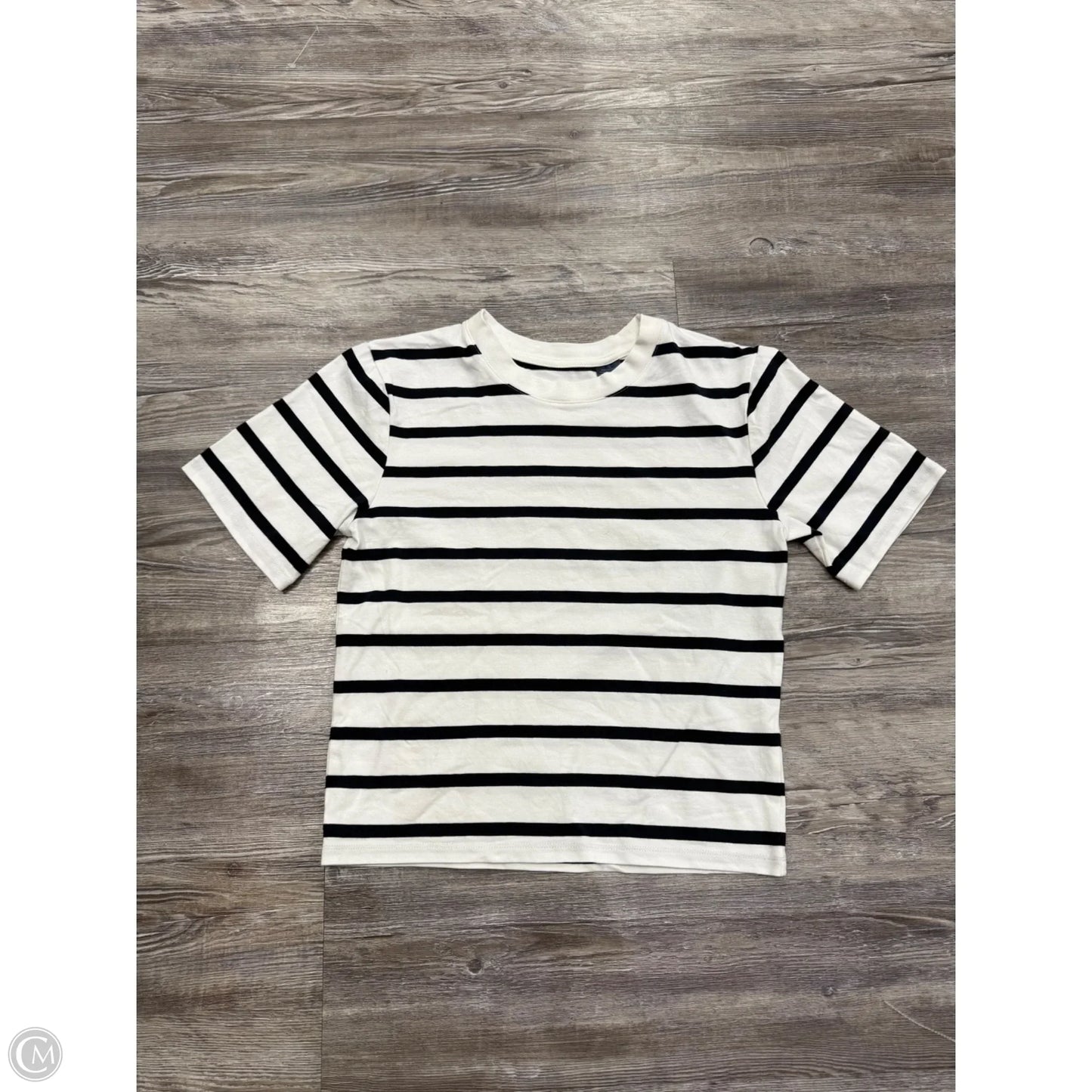 Top Short Sleeve Basic By French Connection In Striped Pattern, Size: M