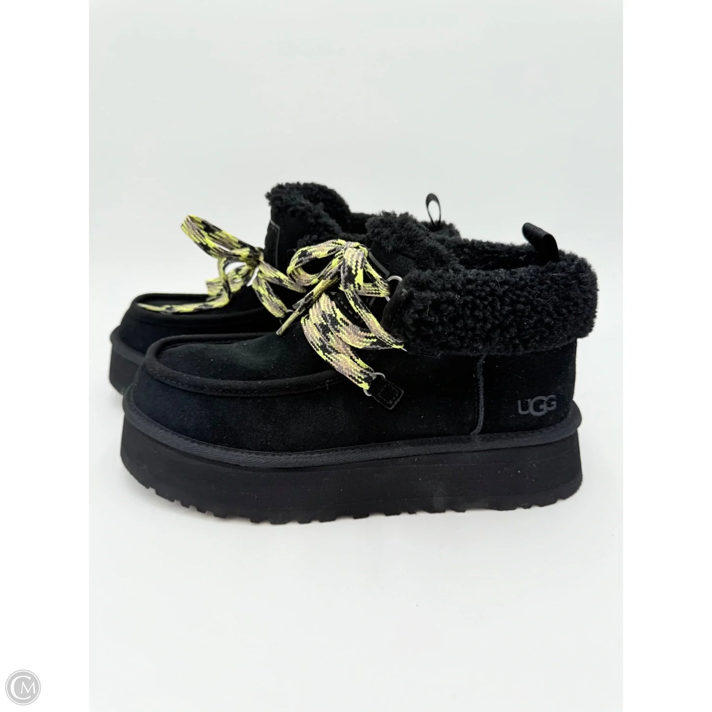 Boots Designer By Ugg In Black, Size: 9